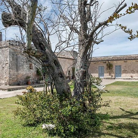 Masseria Berzario Melendugno Eksteriør bilde