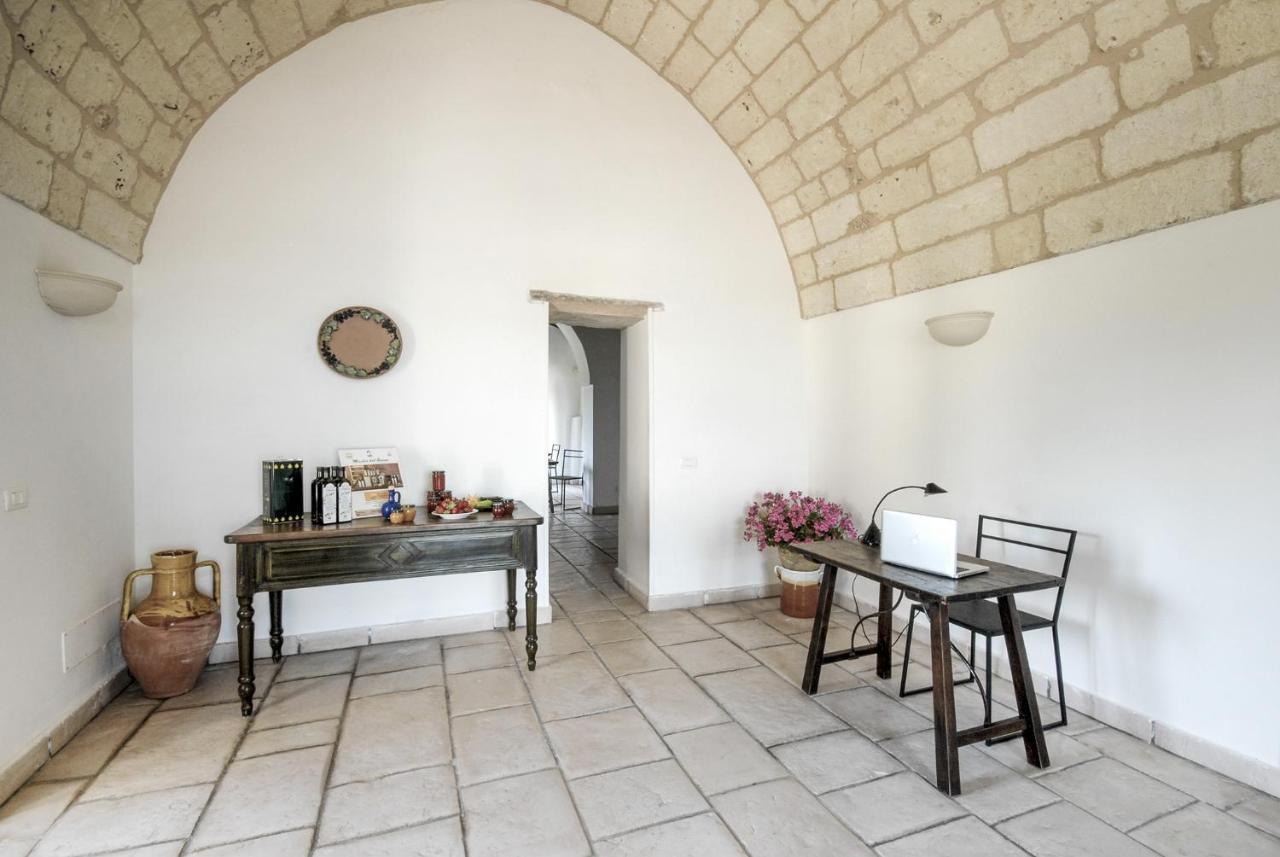 Masseria Berzario Melendugno Eksteriør bilde