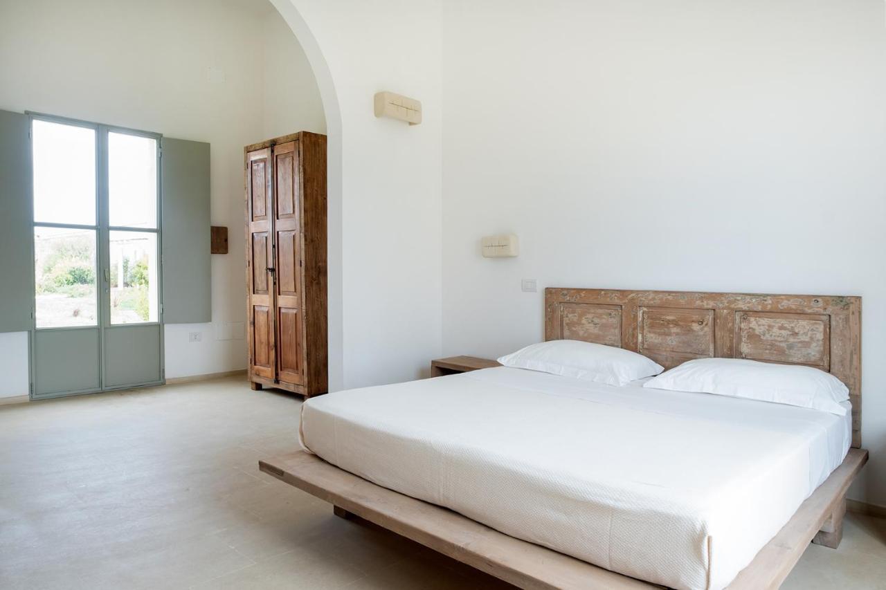 Masseria Berzario Melendugno Eksteriør bilde