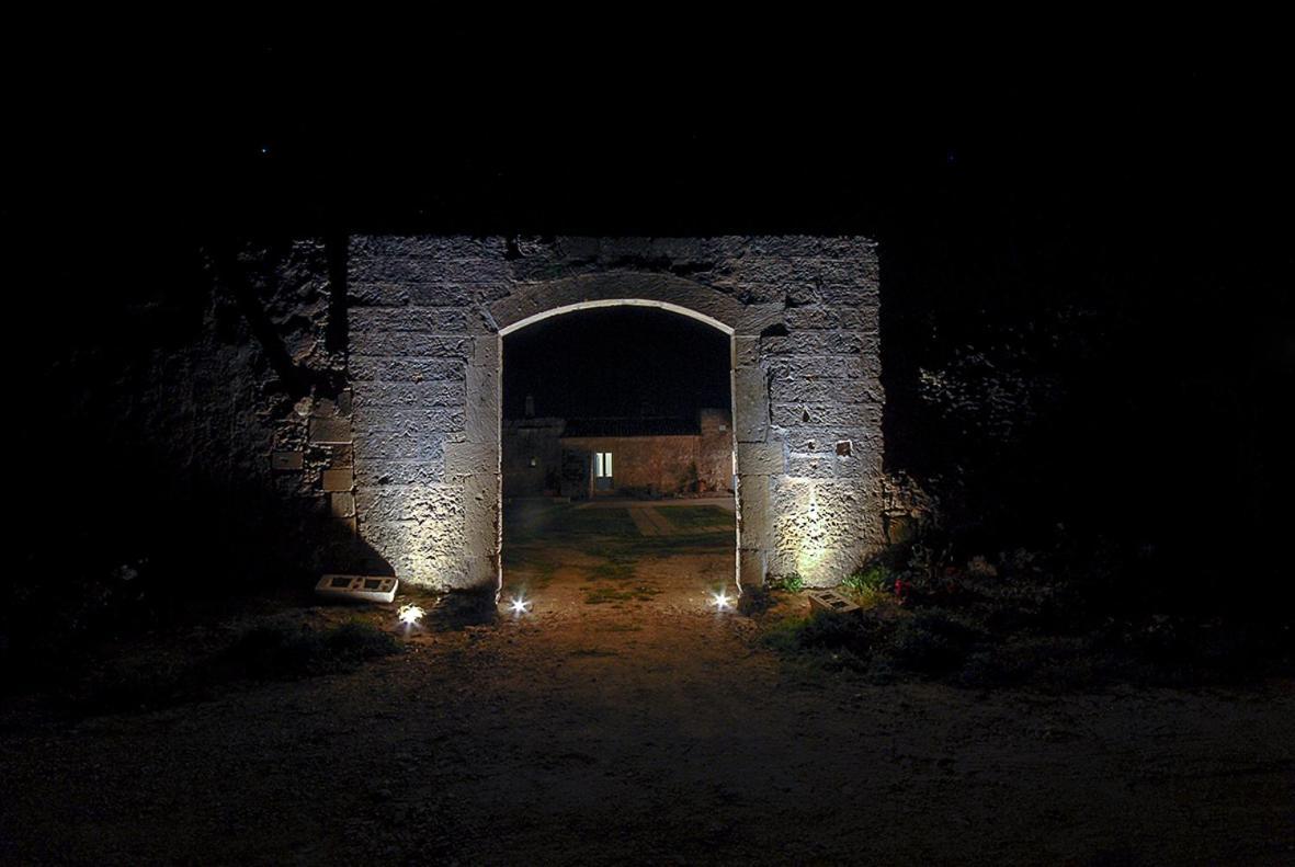 Masseria Berzario Melendugno Eksteriør bilde